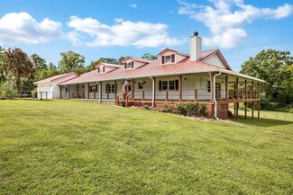 900 Christopher Columbus Way, Alcoa, TN 37701