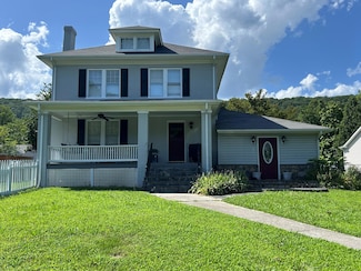5877 Buckland Mill Rd, Roanoke, VA 24019