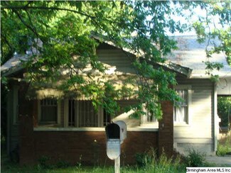 912 Woodward Rd, Birmingham, AL 35228