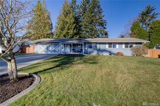 6122 Sycamore Place, Everett, WA 98203