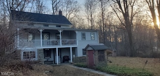 148 Mount Grove Rd, Califon, NJ 07830