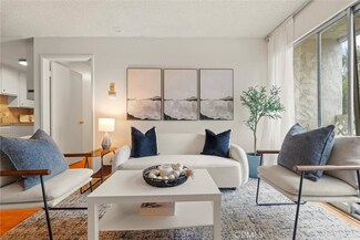 3565 Linden Ave Unit 220, Long Beach, CA 90807