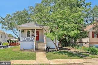 48 N Terrace Ave, Maple Shade, NJ 08052