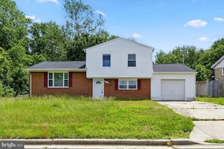 9637 Gwynndale Dr, Clinton, MD 20735