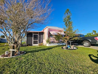 2505 Gertrude Ln, Venice, FL 34292