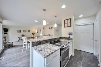 8179 Nordic Cir, Sandy, UT 84093