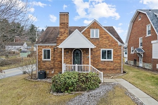 180 Wylie Ave, Strabane, PA 15363