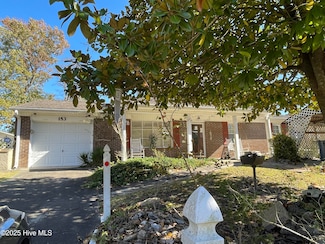 153 Balsam Rd, Jacksonville, NC 28546