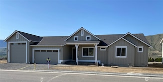 642 S Juli Ave, East Wenatchee, WA 98802