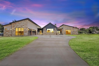 12 Crocket Valley Ct, Strawn, TX 76475