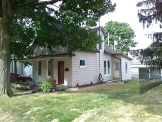 523 N 5th St, Goshen, IN 46528