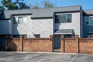 222 Dapple Ct Unit 11, Wilmington, NC 28403