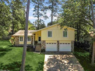 7 Barberry Ln, Little Rock, AR 72227