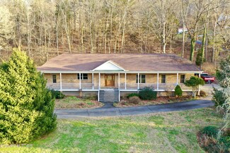 149 Columbus Dr, Lenoir City, TN 37771