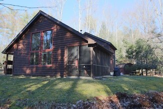 136 Lee Woods Dr, Kingston, NY 12401