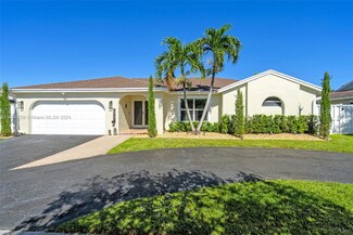11902 SW 48th St, Cooper City, FL 33330