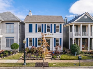 938 River Breeze Dr, Memphis, TN 38103