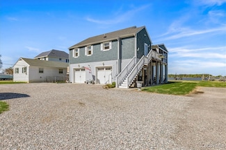 683 Villa Rd, Spring Grove, VA 23881