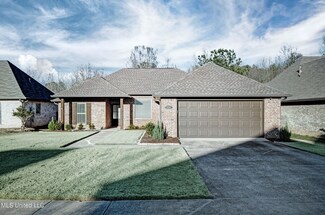 616 Greenfield Ridge Dr E, Brandon, MS 39042