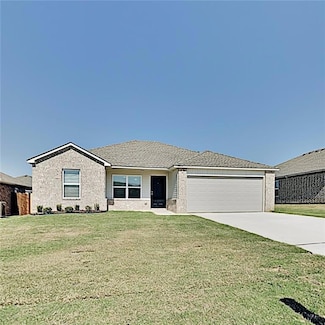 1924 Twisted Oak Ct, Shawnee, OK 74804