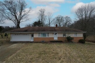 1264 Everbright Dr, Uniontown, OH 44685