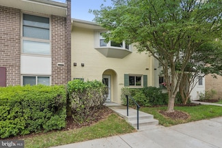 3357 S Leisure World Blvd, Silver Spring, MD 20906