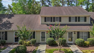 904 Gatehouse Ln, Durham, NC 27707