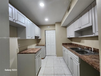 2824 NW 55th Ave Unit 1B, Lauderhill, FL 33313