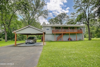 108 Creek Rd, Selinsgrove, PA 17870