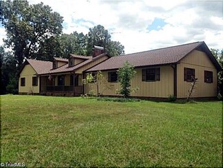6286 Pleasant Grove Church Rd, Bennett, NC 27208