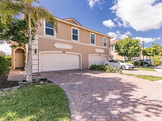 3584 Lakewood Place, Coconut Creek, FL 33073