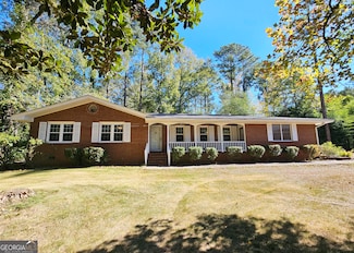 327 Travis St, Fayetteville, GA 30214