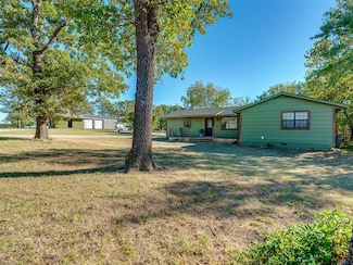 5775 County Road 1590, Roff, OK 74865