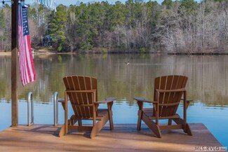 187 Gordon Ln, Macon, NC 27551