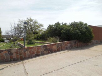 1492 Cherry Ave, Miami, AZ 85539