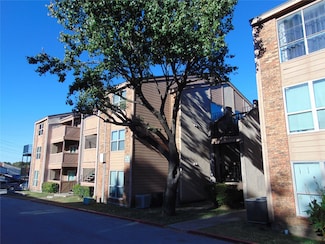 8110 Skillman St Unit 2072M, Dallas, TX 75231