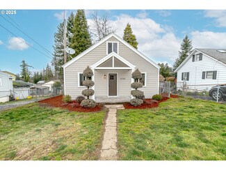 39395 Pleasant St, Sandy, OR 97055