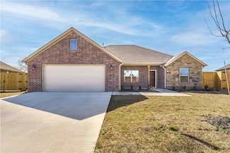543 Woodplains Ave, Springdale, AR 72762