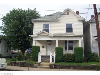 311 15th St, Wellsville, OH 43968