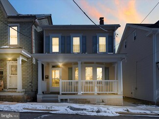 208 N Wayne St, Orwigsburg, PA 17961