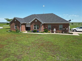 43 Sweet Leaf Dr, Springer, OK 73458