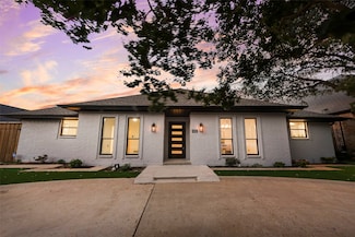 6918 Woodland Dr, Dallas, TX 75225