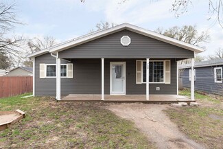 709 Marie Ave, Machesney Park, IL 61115