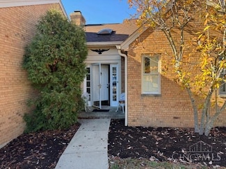 5263 Eaglesnest Dr Unit 2, Cincinnati, OH 45248