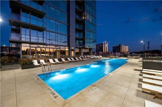 1212 Laurel St Unit 902, Nashville, TN 37203