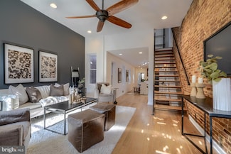 35 N Patterson Park Ave, Baltimore, MD 21231