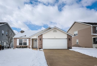 7501 Ravens Stone Dr, Fort Wayne, IN 46818
