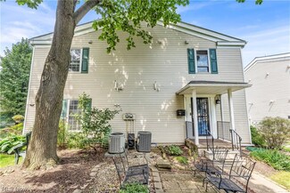40 Bunker Hill Ln Unit 11A, Elyria, OH 44035