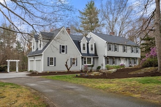 202 Newtown Rd, Acton, MA 01720