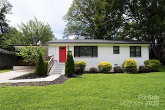 914 Crestmere St, Charlotte, NC 28208